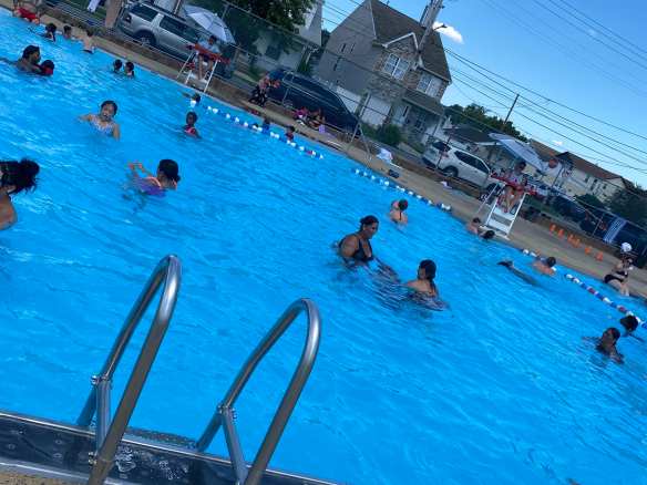 Photo of pool ladder at Jacobs Pool